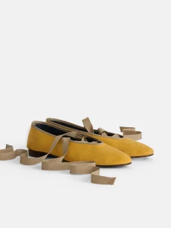 Sale Alex Mill Juliet Italian Flat In Washed Canvas Washed Yellow