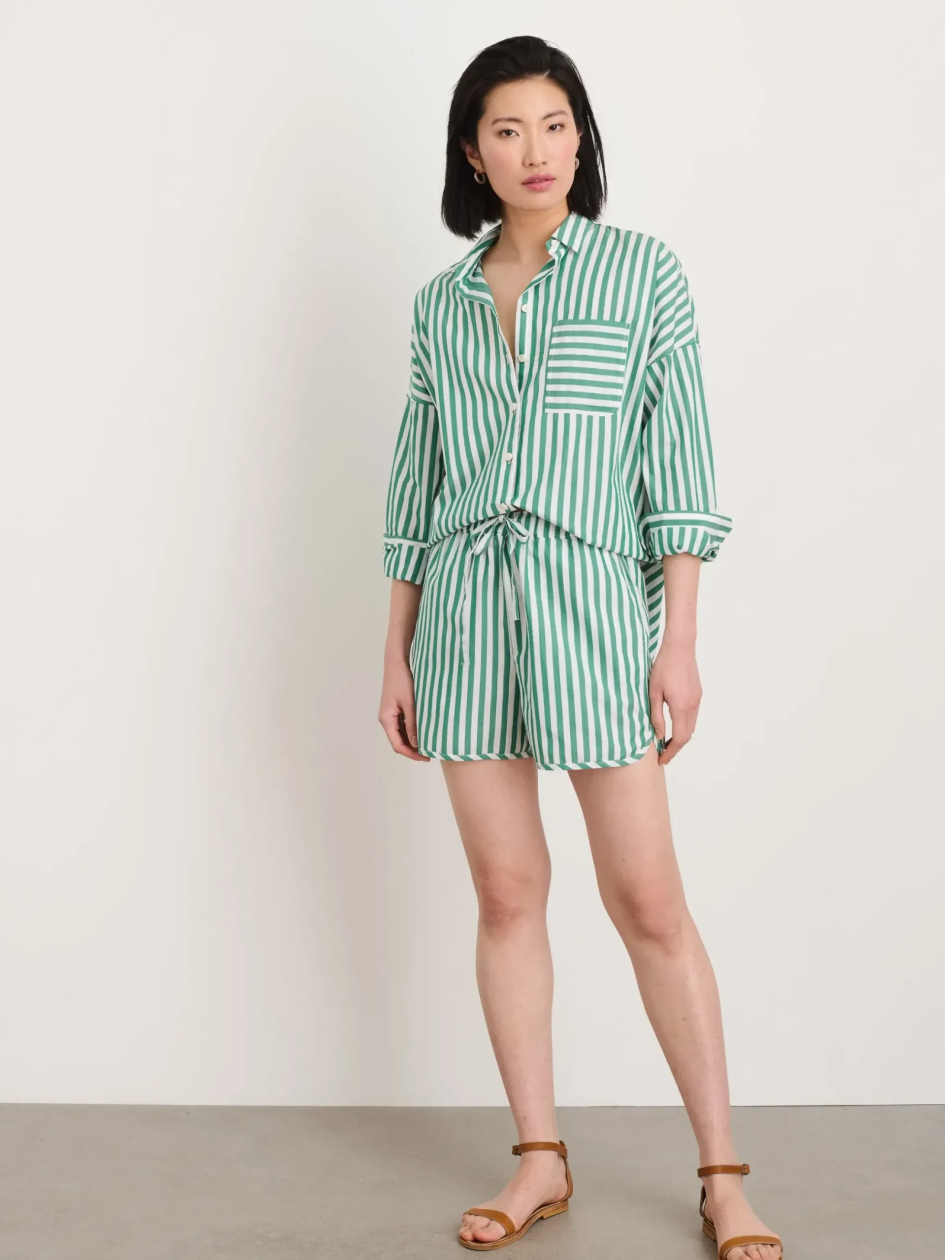 Clearance Alex Mill Rework Sunny Pull On Short In Bold Stripe Green/White