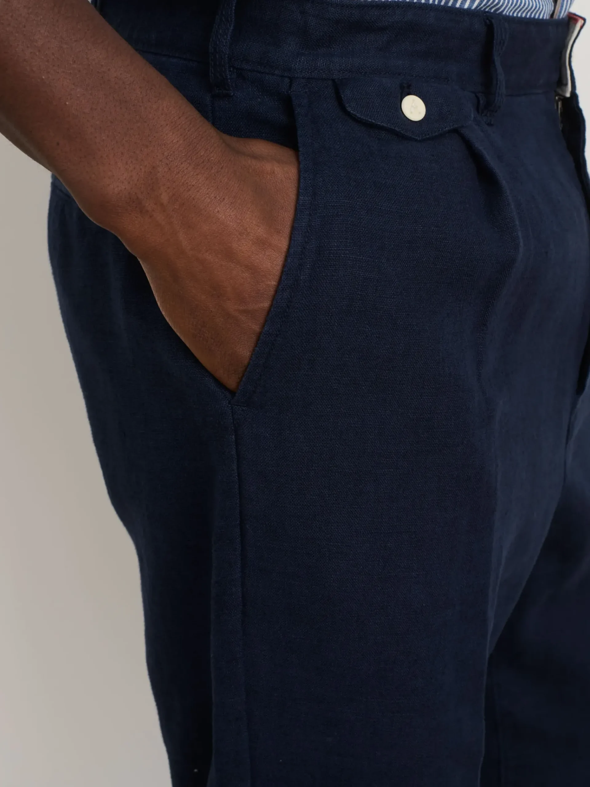 Clearance Alex Mill Standard Pleated Pant In Linen Navy