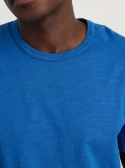 Fashion Alex Mill Standard T Shirt In Slub Cotton Washed Cobalt