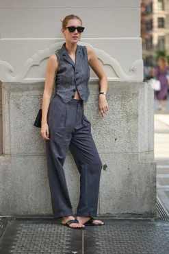 Hot Alex Mill Suitish Vest In Linen Herringbone
