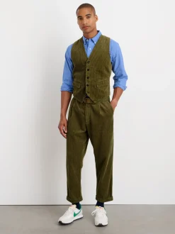 Outlet Alex Mill Vest In Rugged Corduroy Dark Olive